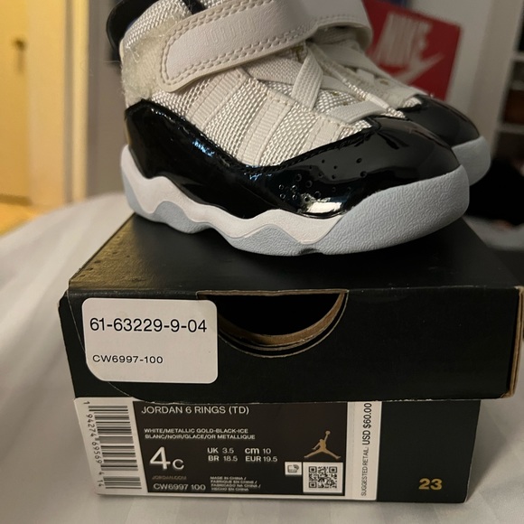 Jordan6 rings toddler - Picture 2 of 5